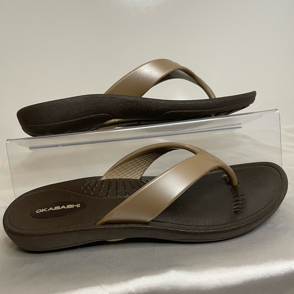 OKABASHI Unisex Rubber Sandals Size 5/6 small